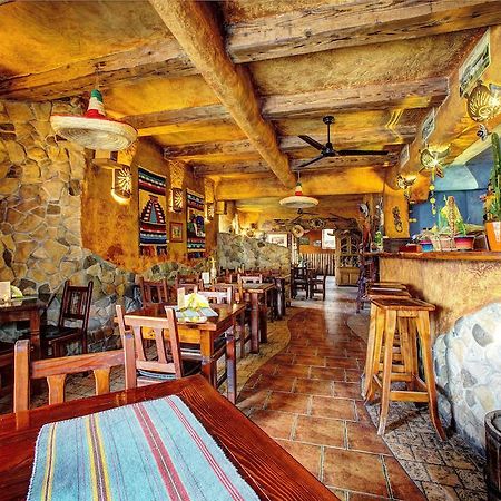 Xavito Bed & Breakfast Санок Екстериор снимка