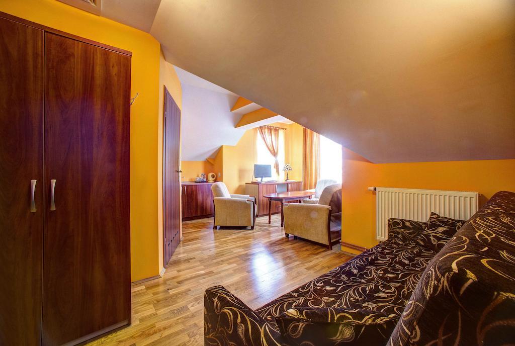 Xavito Bed & Breakfast Санок Стая снимка